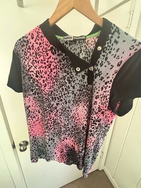 Jamie Sadock womans Pink & Gray Animal Print Golf Top